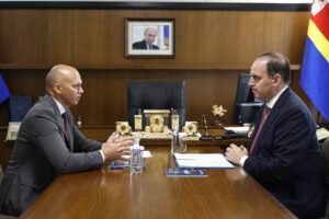 Алексей Беспрозванных и Константин Пашков